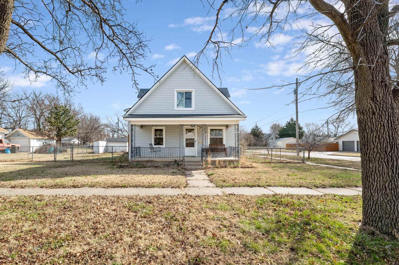 200 Sedgwick St - Photo 1