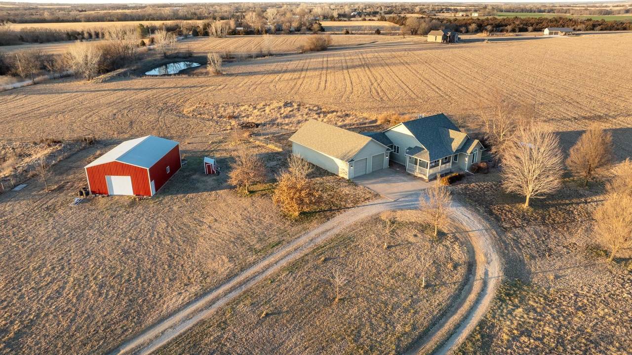 17776 Tawakoni Rd - Photo 1