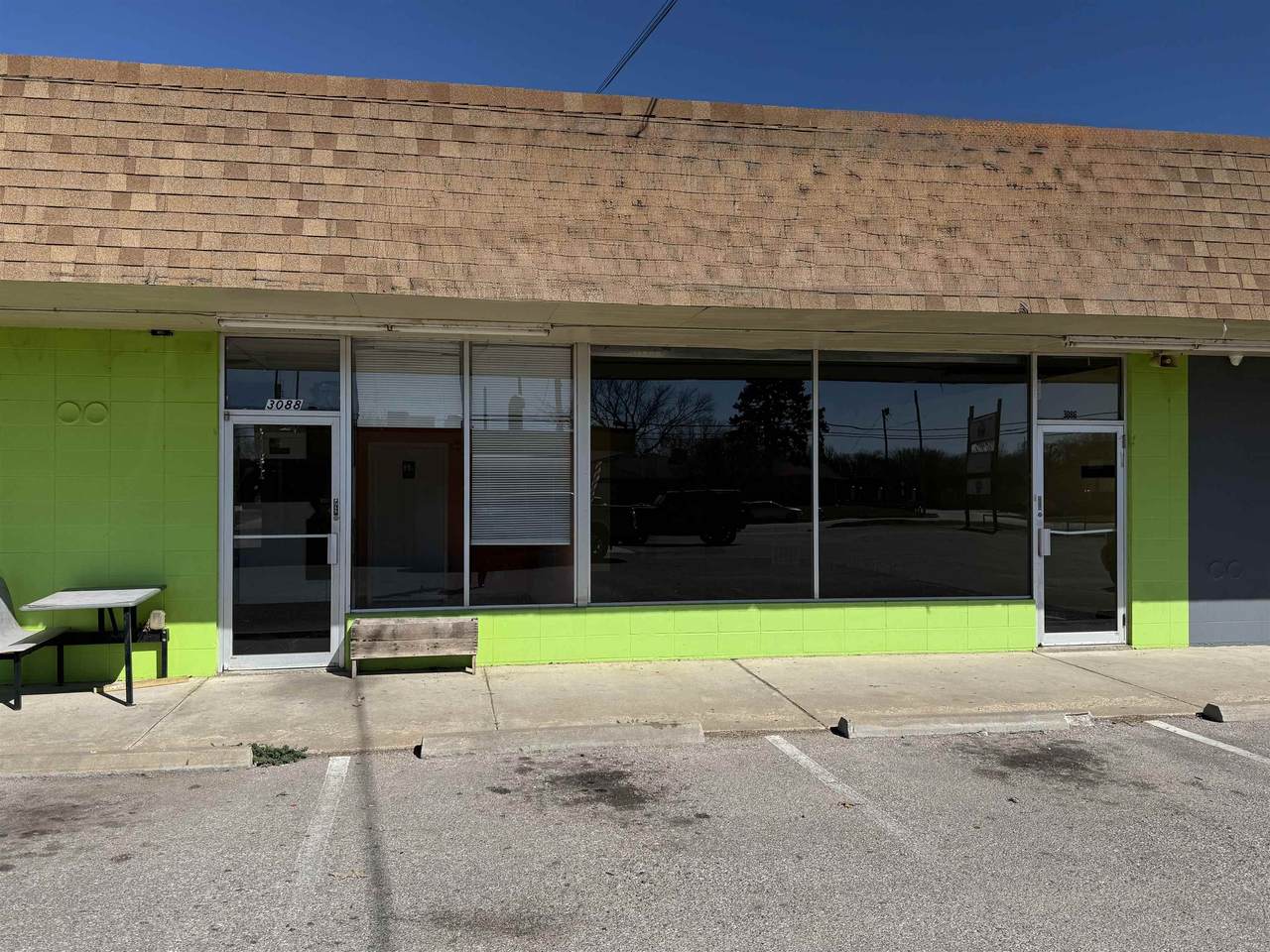 3086 13th St N - Photo 1