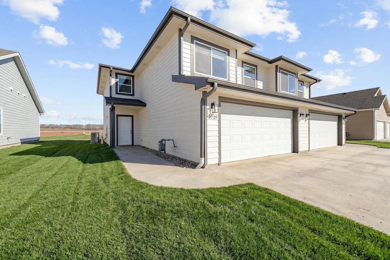 2729 Amelia Ln. - Photo 1