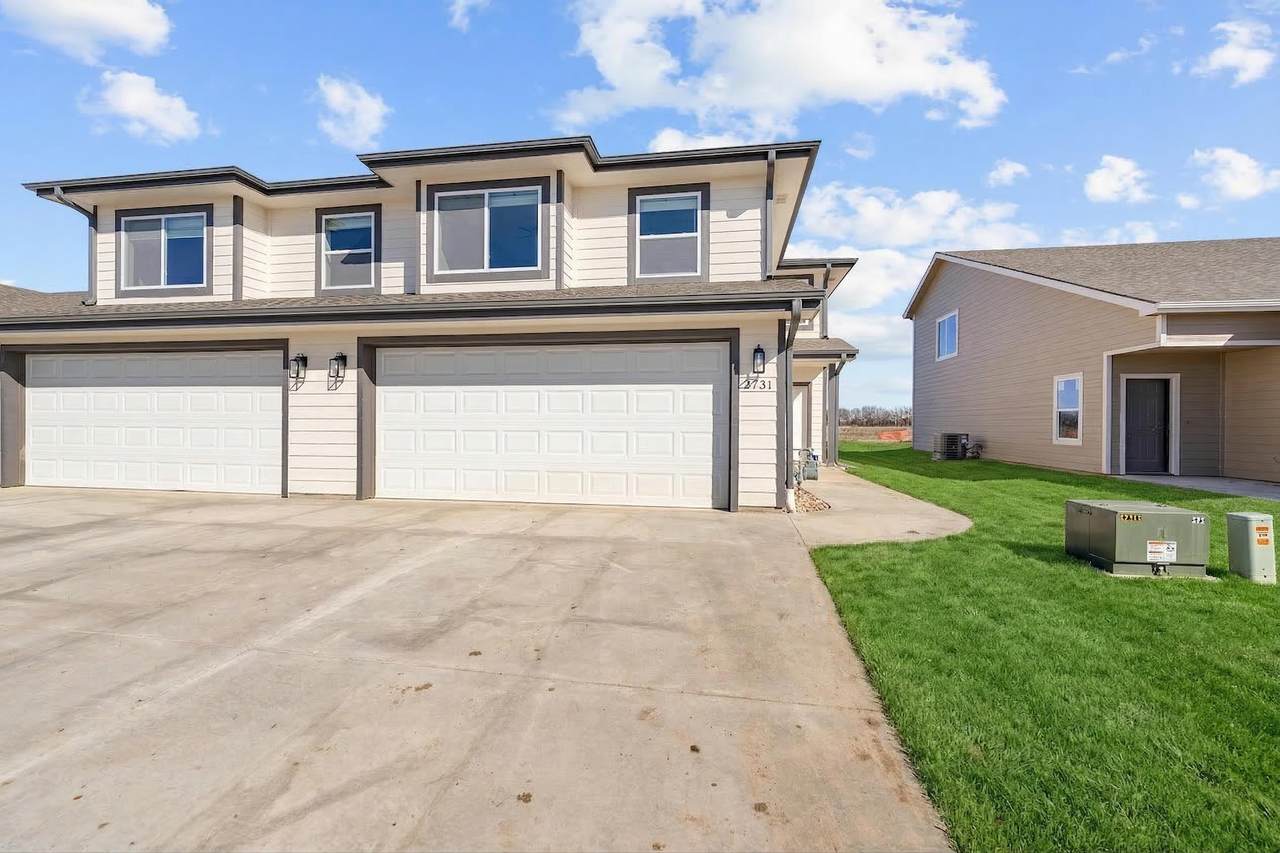 2731 Amelia Ln. - Photo 1