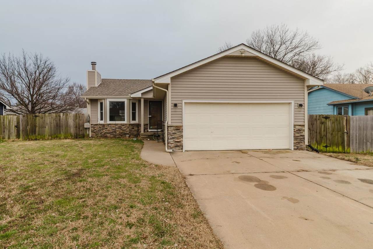 523 Maywood St - Photo 1