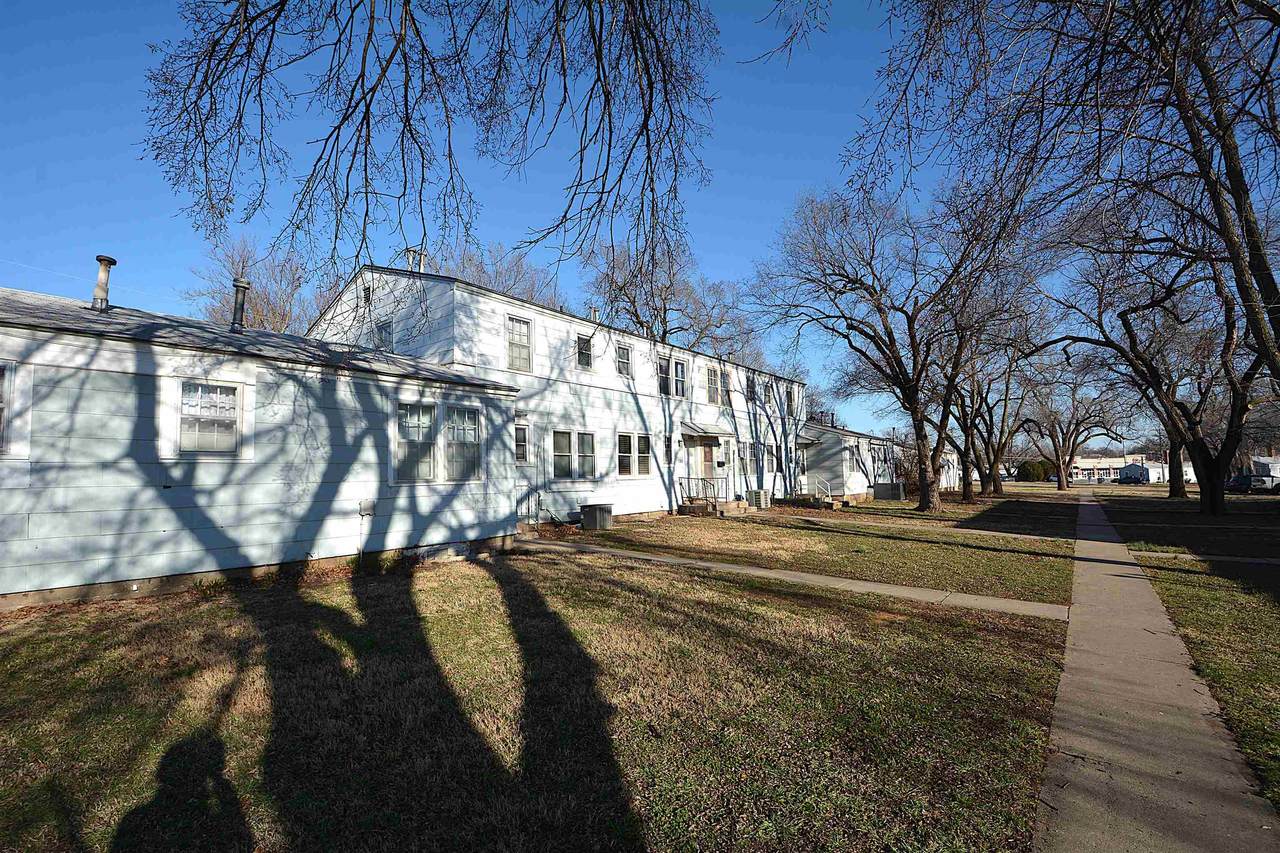 1308 Pershing Ave - Photo 1