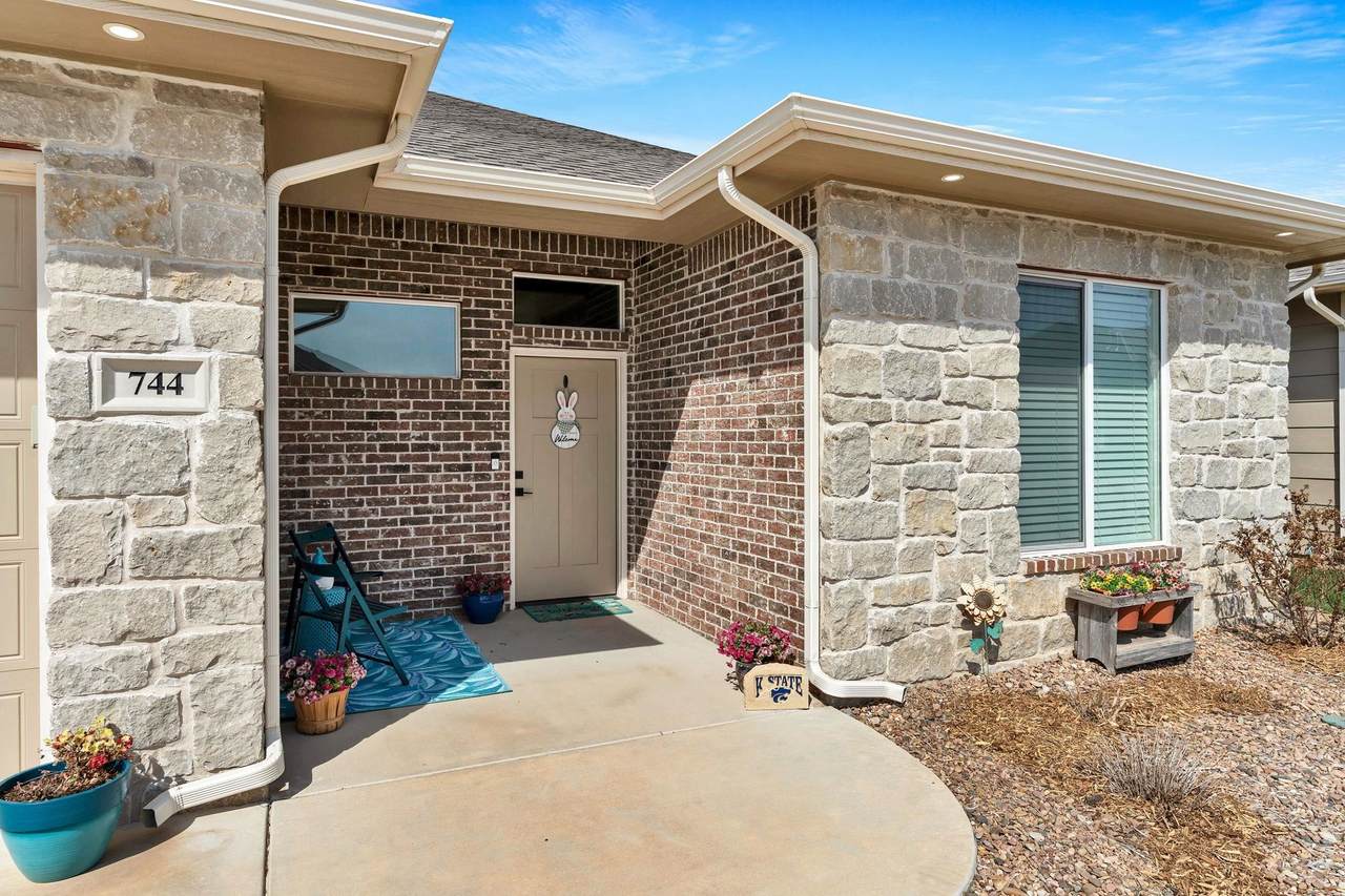 https://bt-photos.global.ssl.fastly.net/wichita/1280_boomver_1_670380-1.jpg