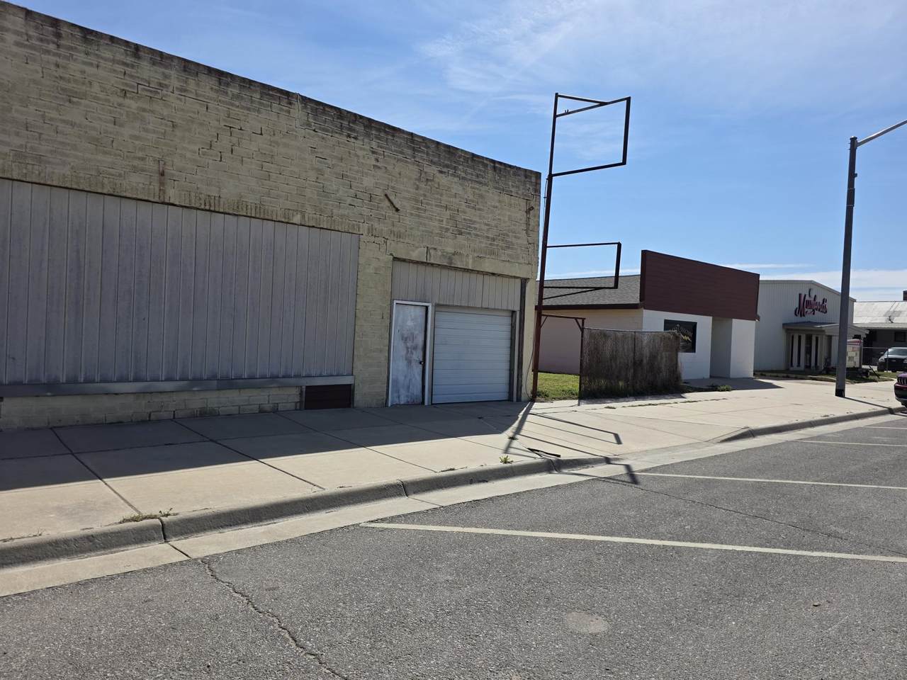 https://bt-photos.global.ssl.fastly.net/wichita/1280_boomver_1_670428-1.jpg