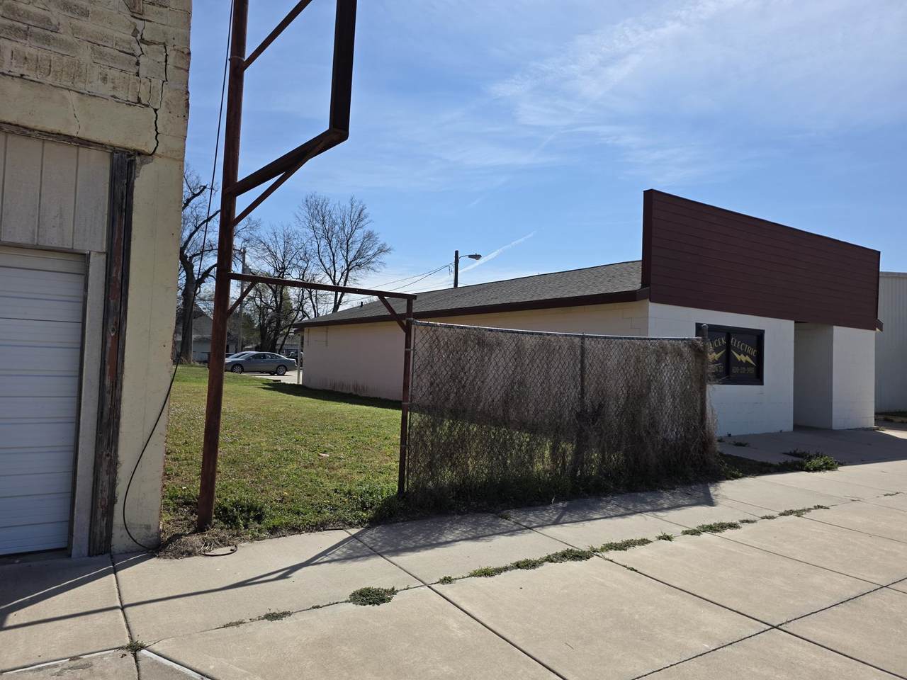 https://bt-photos.global.ssl.fastly.net/wichita/1280_boomver_1_670428-1.jpg