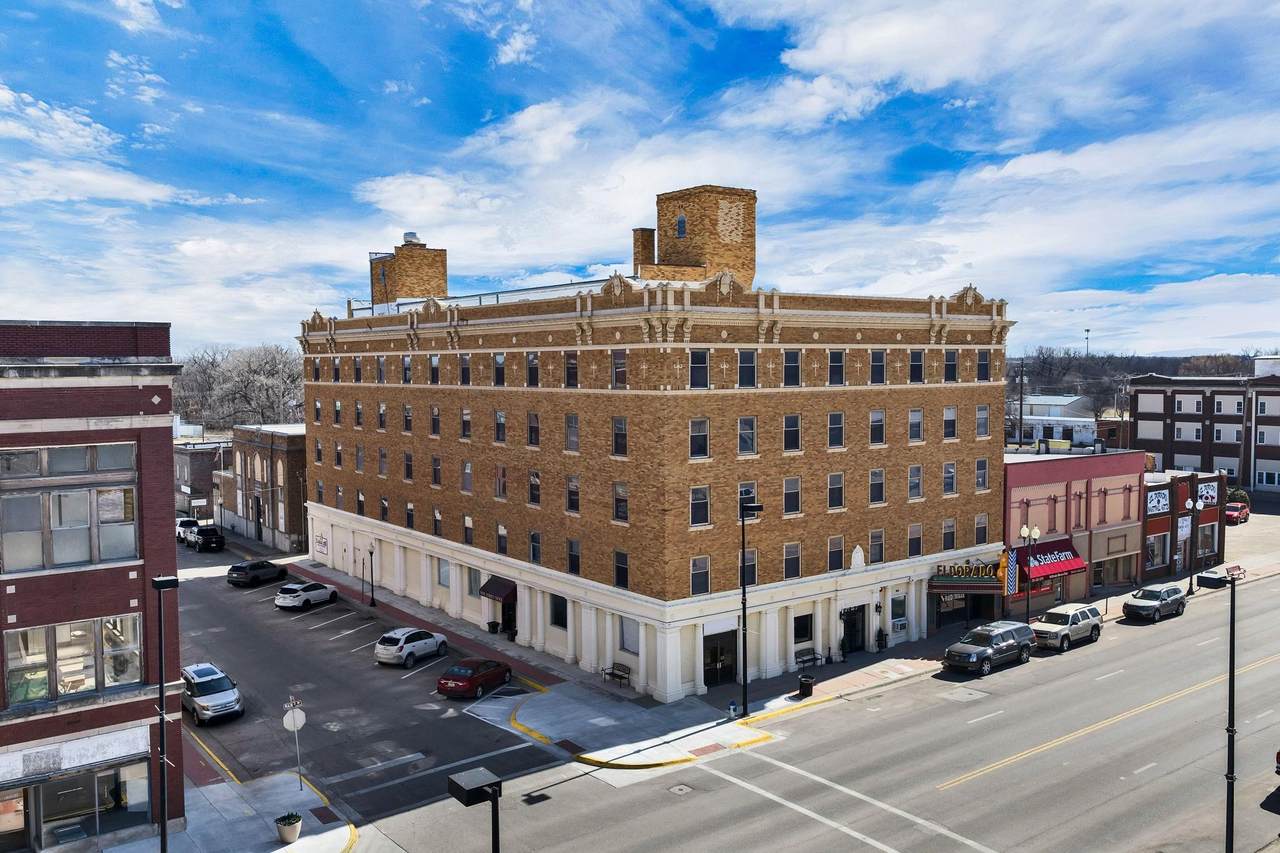 200 Main St - Photo 1