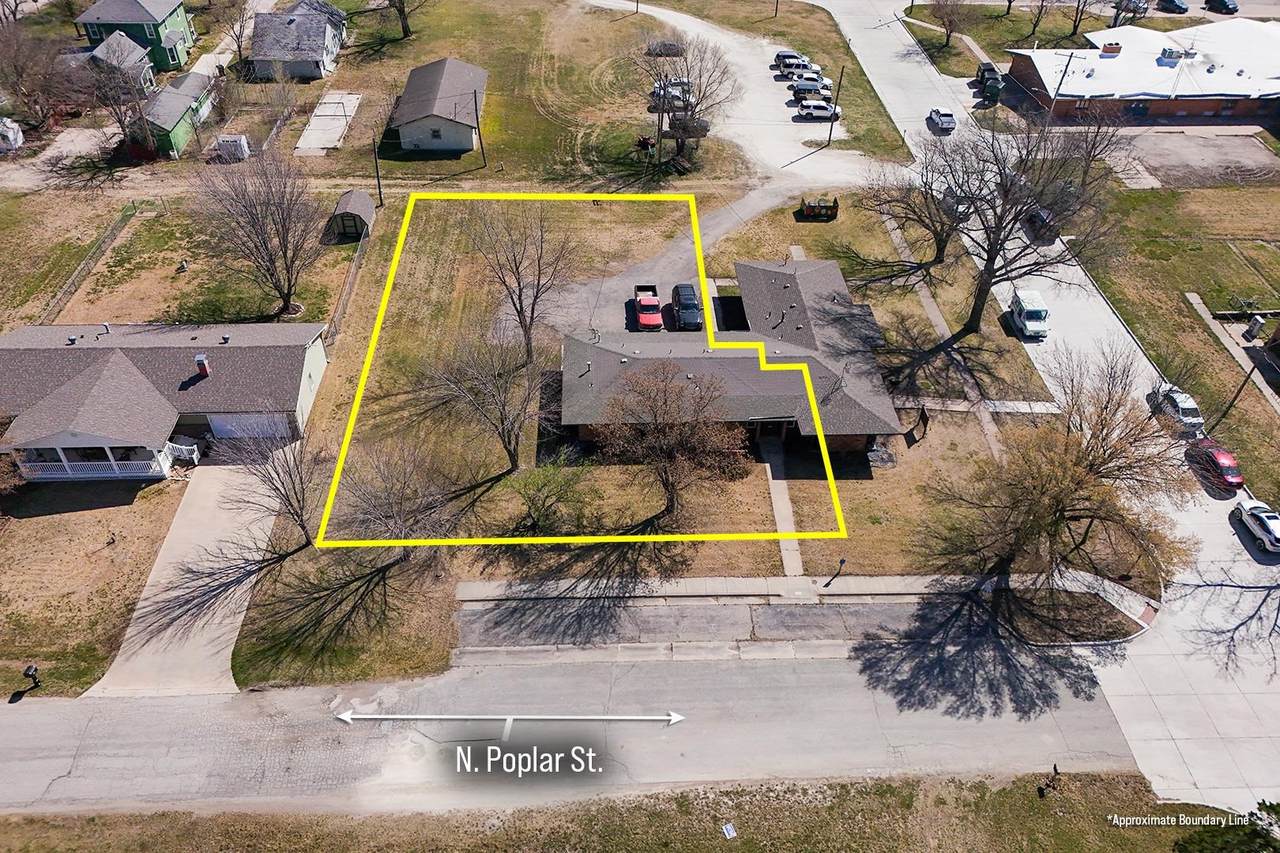 504 Poplar - Photo 1