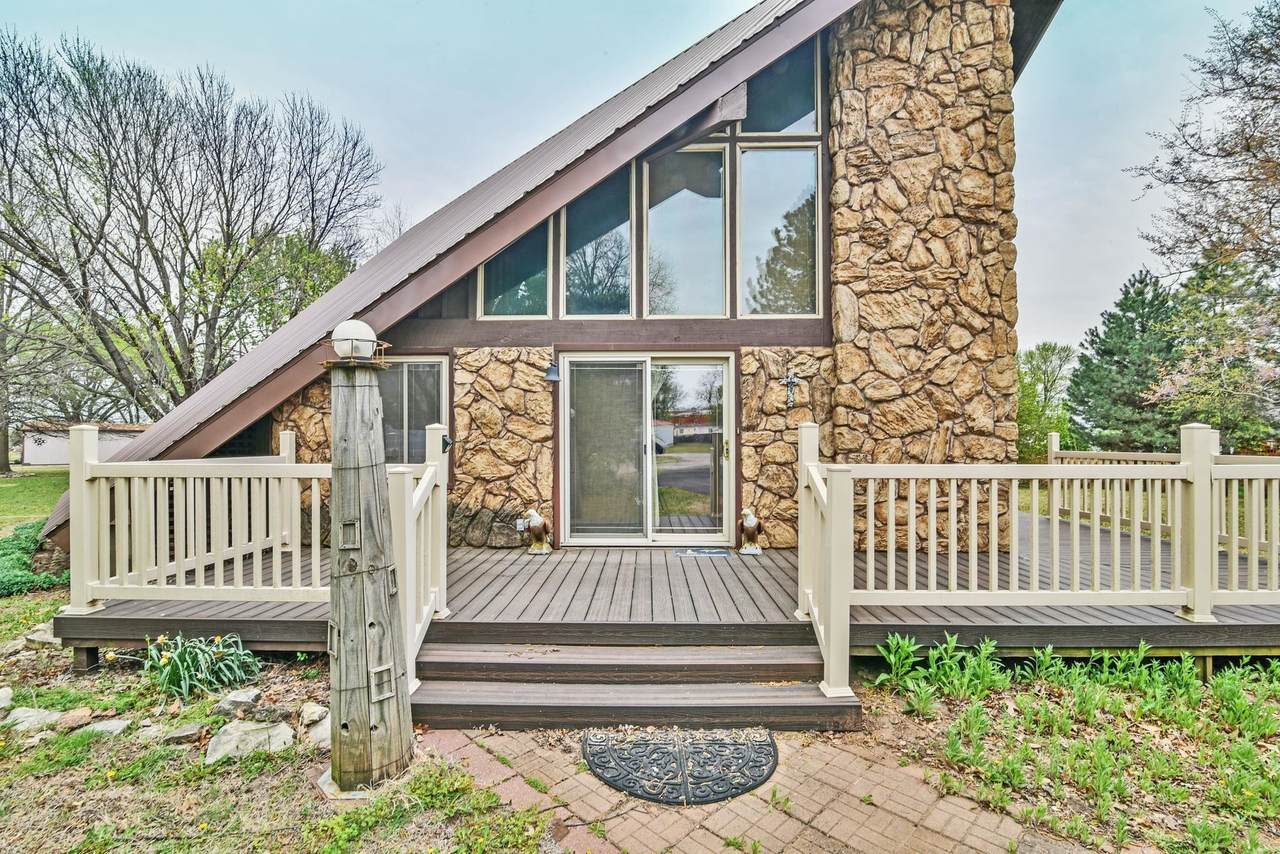 1107 Monroe - Photo 1