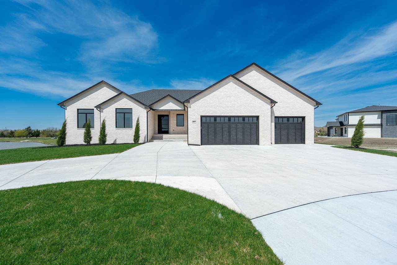4817 Bridgewood Ct - Photo 1