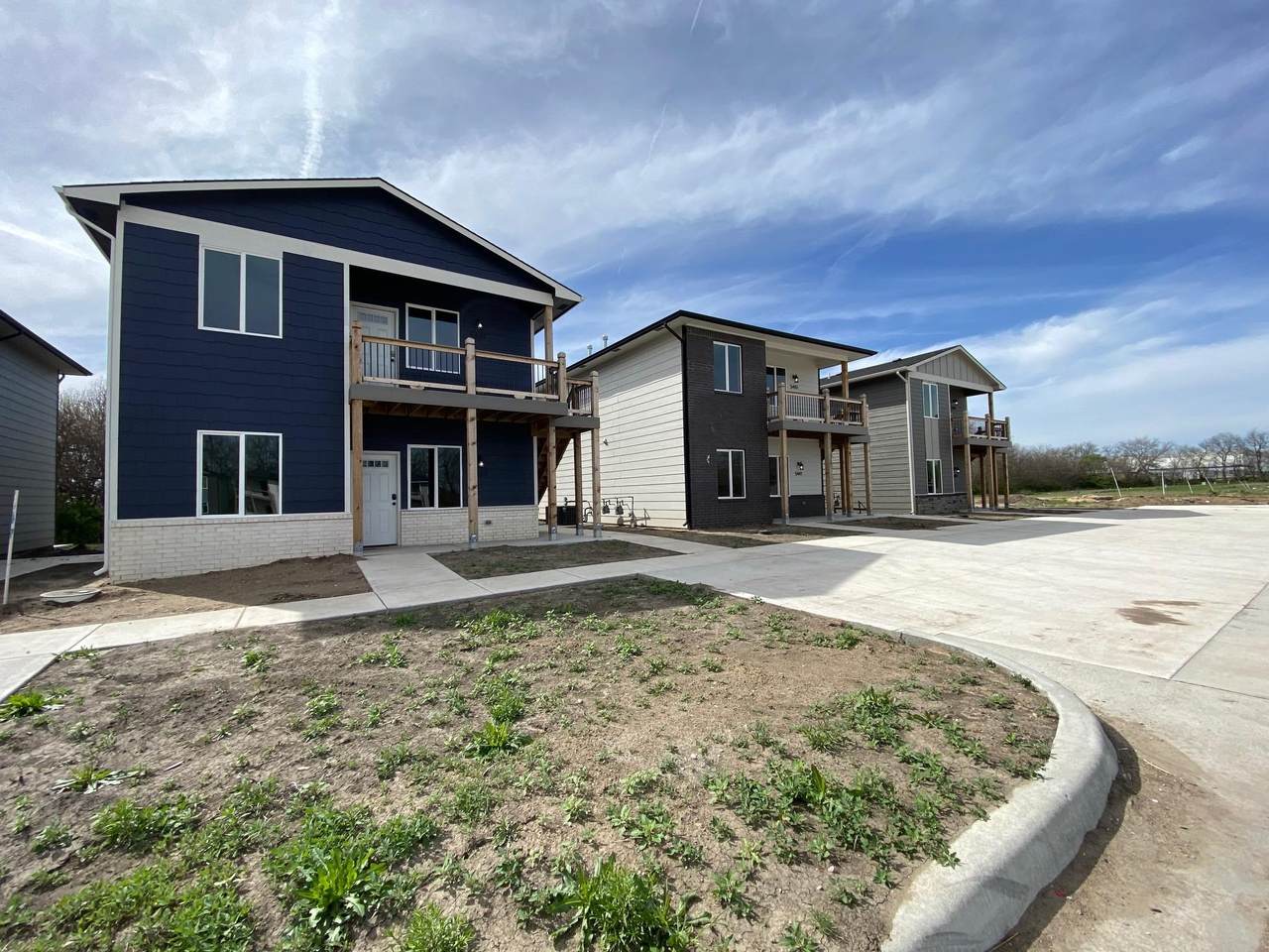 5501 Bressler Dr - Photo 1