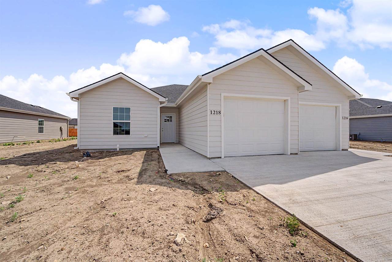 1218 Fountain Dr - Photo 1