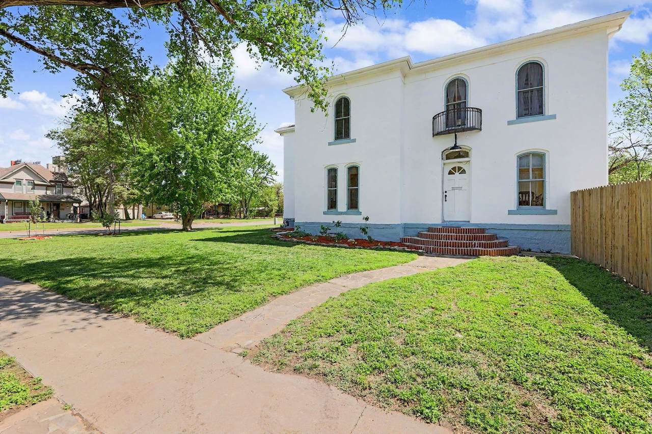 https://bt-photos.global.ssl.fastly.net/wichita/1280_boomver_1_671332-1.jpg