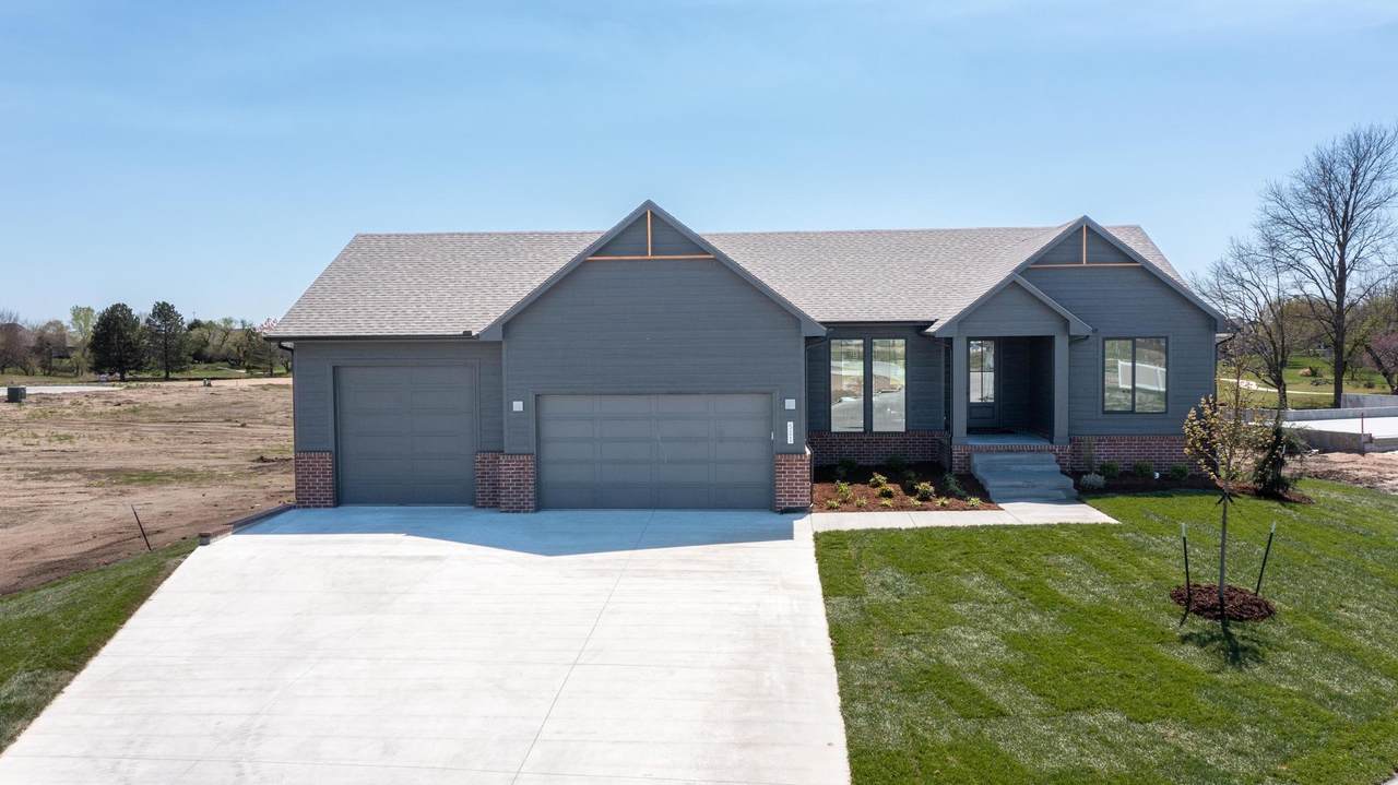 511 Glen Creek St - Photo 1