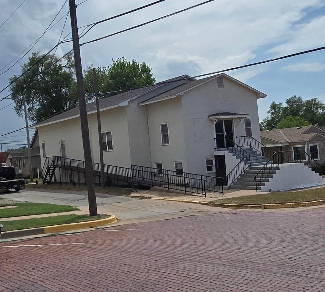 https://bt-photos.global.ssl.fastly.net/wichita/1280_boomver_1_671538-1.jpg