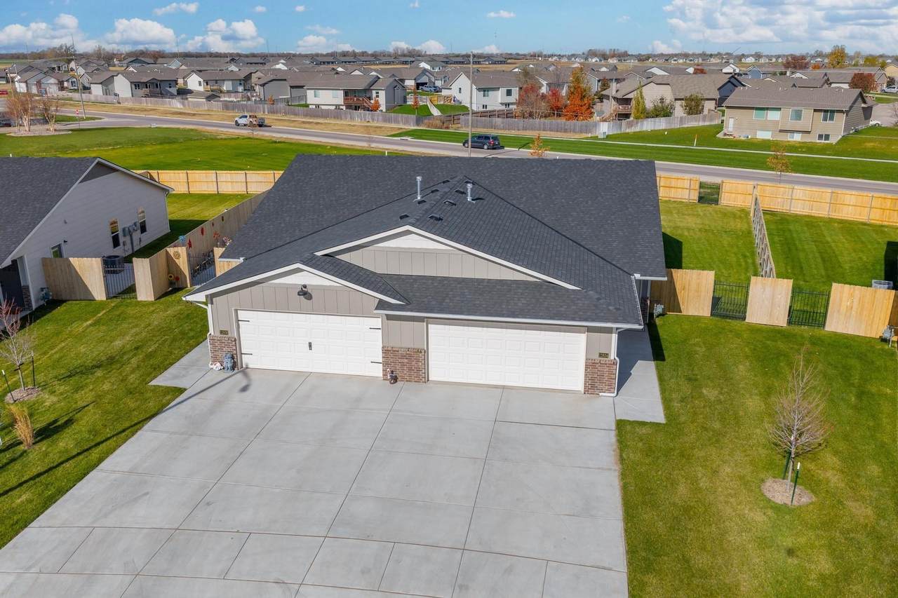 2873 Cedar Crest Ct - Photo 1