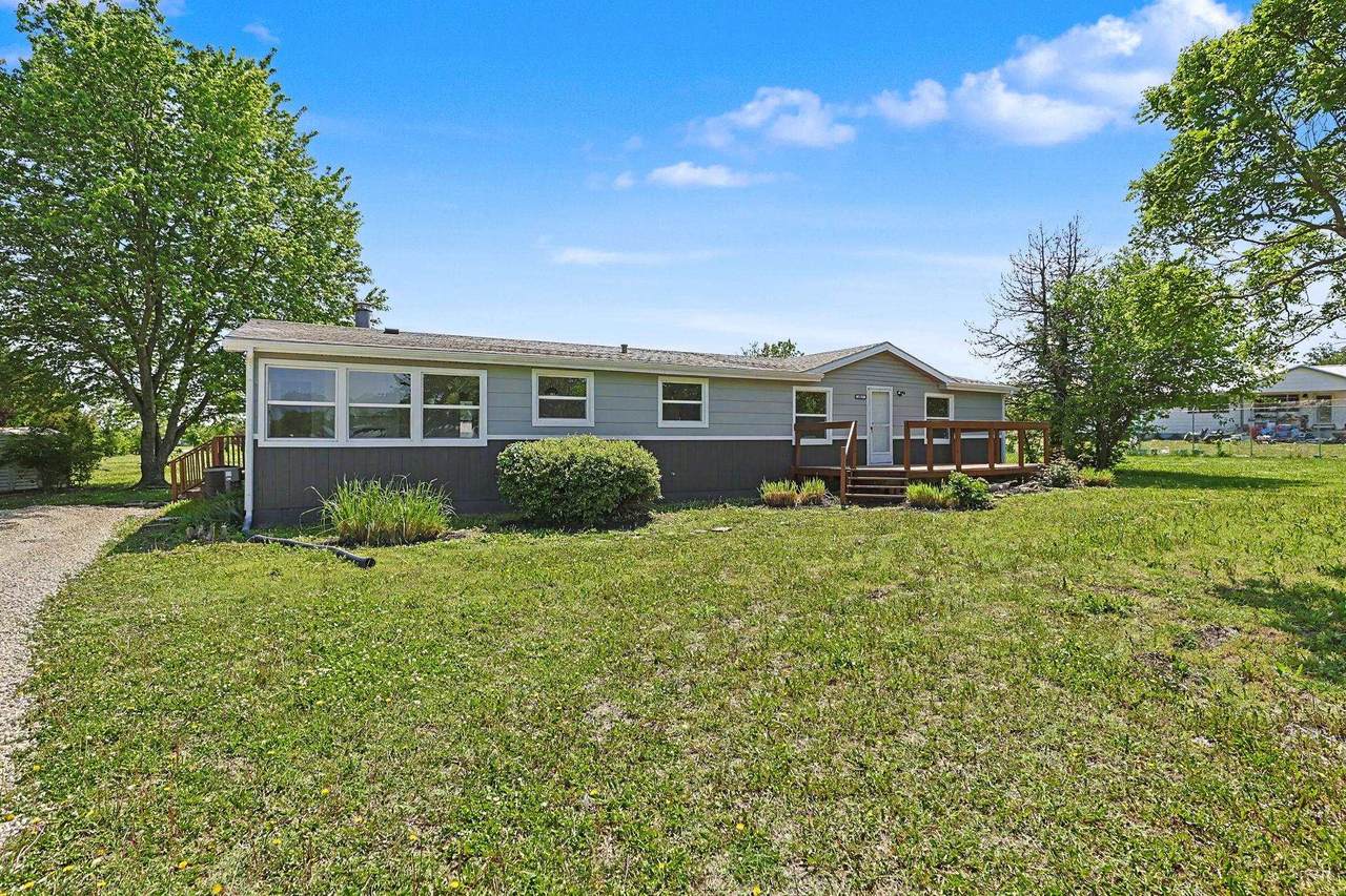 14827 157th Terrace - Photo 1