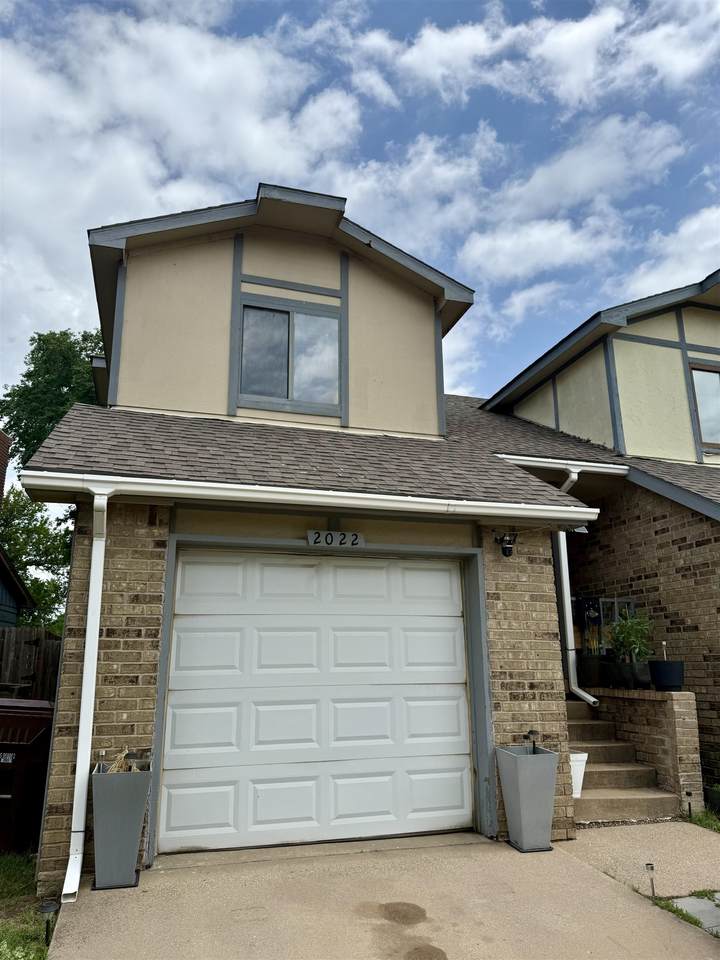 2022 Old Manor Rd - Photo 1