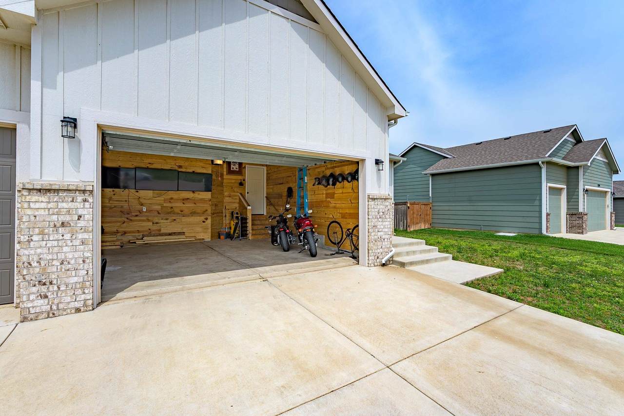 https://bt-photos.global.ssl.fastly.net/wichita/1280_boomver_1_672251-1.jpg