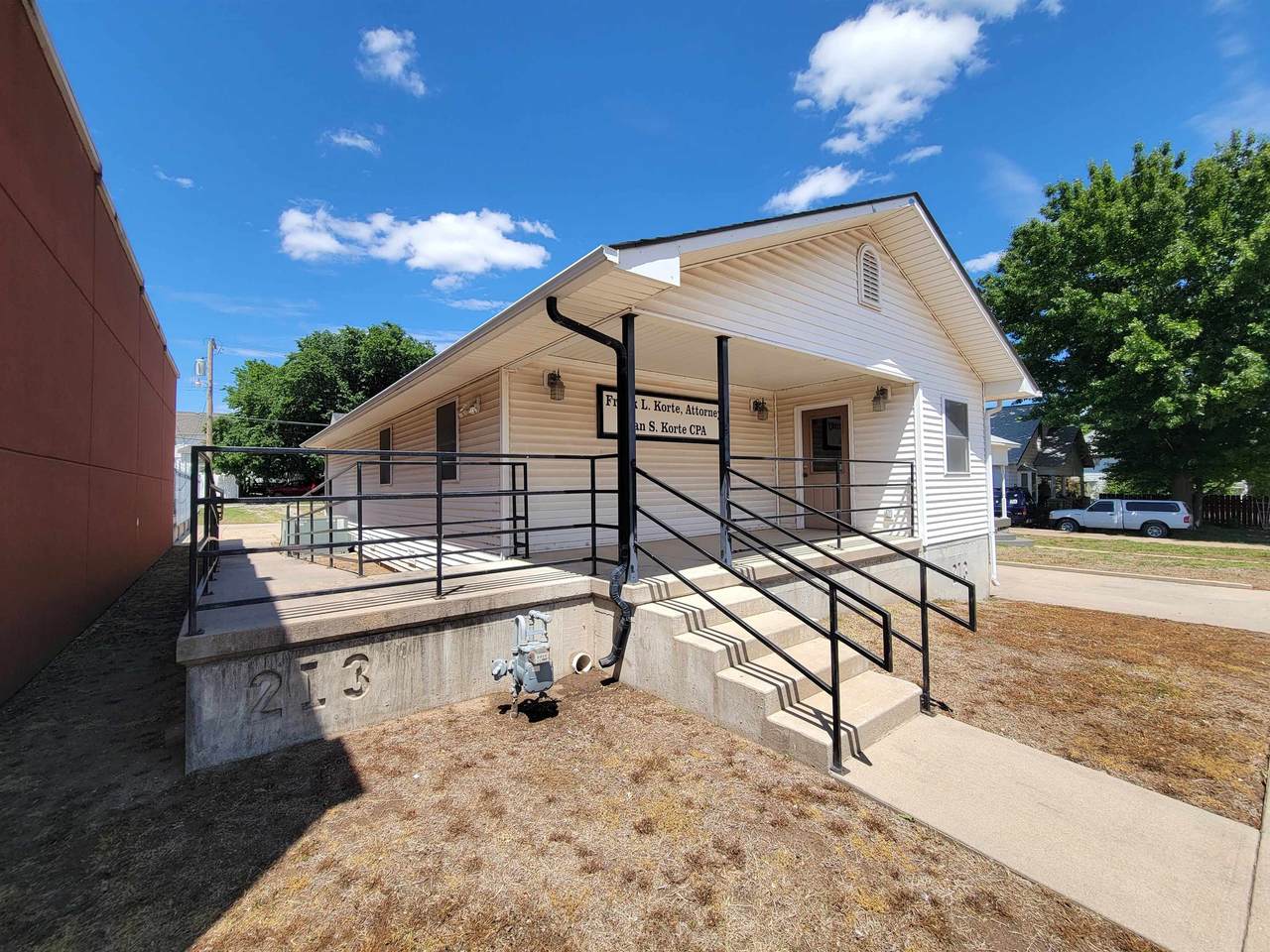 https://bt-photos.global.ssl.fastly.net/wichita/1280_boomver_1_672555-1.jpg