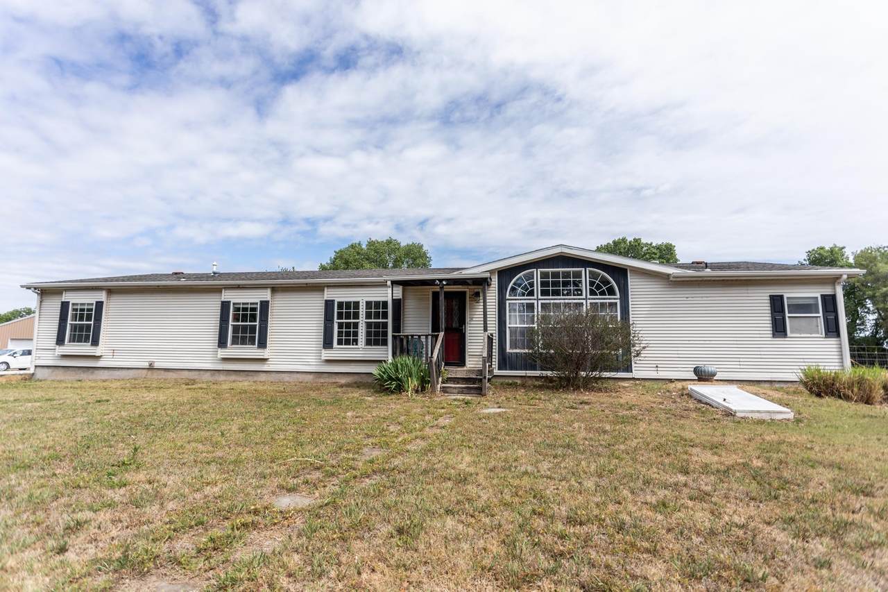 1726 123rd Ave N - Photo 1