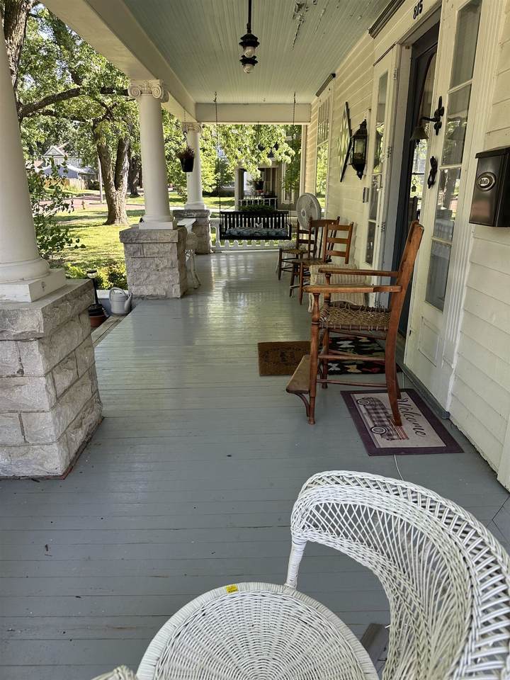 https://bt-photos.global.ssl.fastly.net/wichita/1280_boomver_1_672958-1.jpg