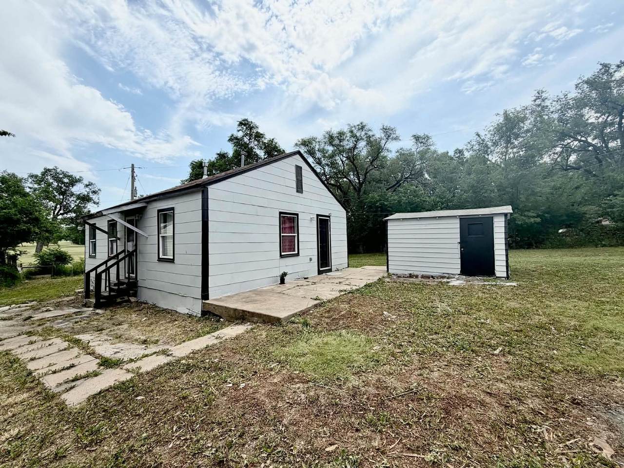 2966 Davidson St - Photo 1