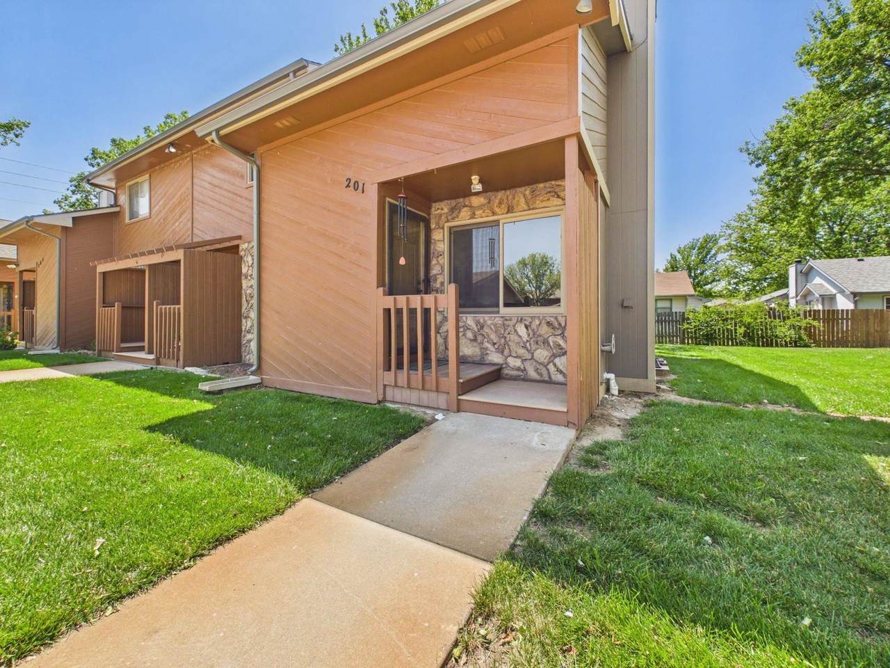 https://bt-photos.global.ssl.fastly.net/wichita/1280_boomver_1_673123-1.jpg