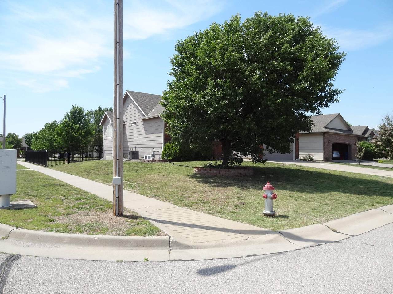 https://bt-photos.global.ssl.fastly.net/wichita/1280_boomver_1_673142-1.jpg