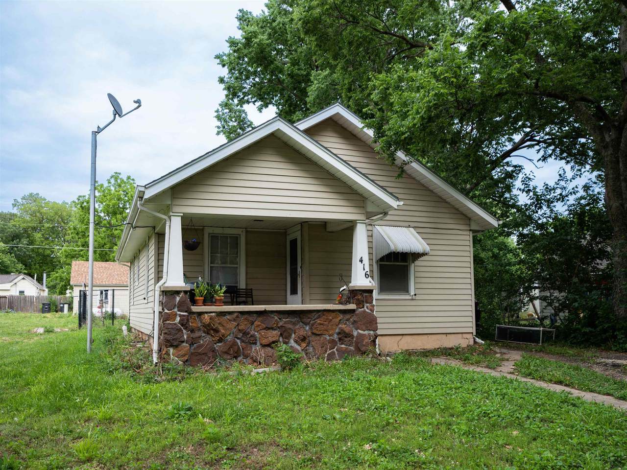 https://bt-photos.global.ssl.fastly.net/wichita/1280_boomver_1_673386-1.jpg