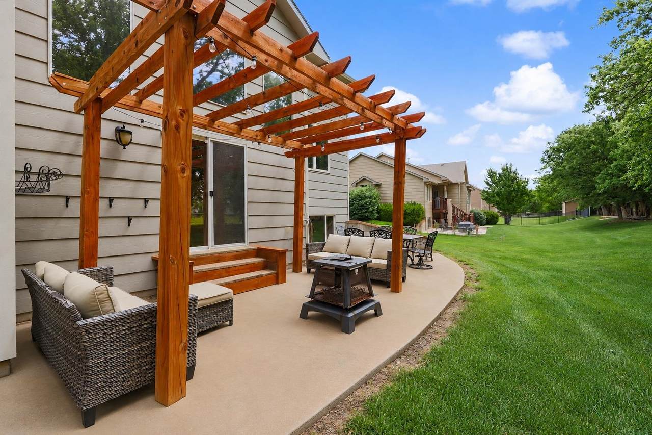 https://bt-photos.global.ssl.fastly.net/wichita/1280_boomver_1_673419-2.jpg