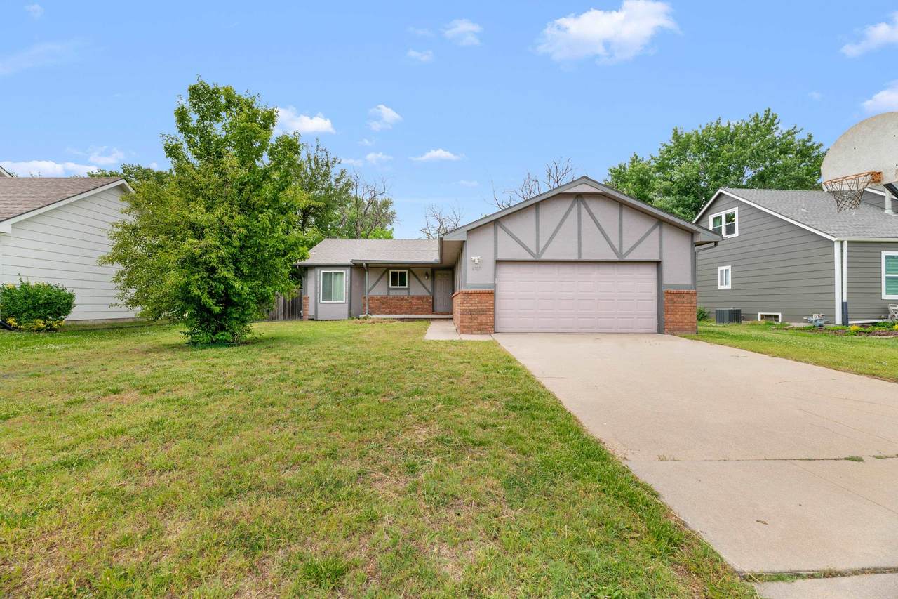 6707 Pepperwood Ct - Photo 1