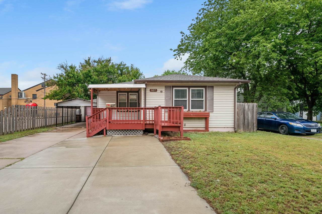 837 Estelle St. - Photo 1