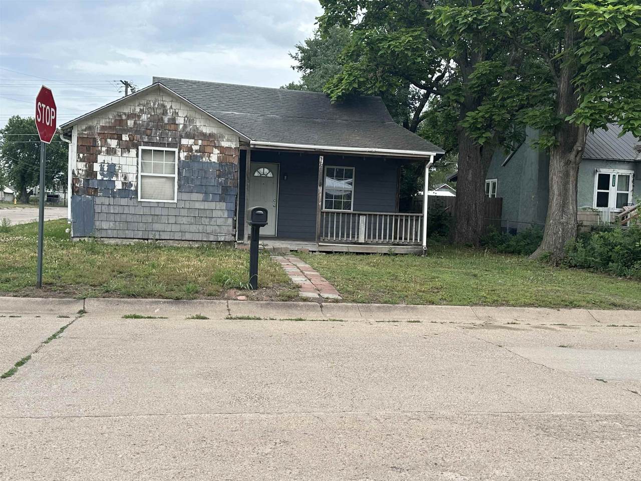 1529 C St. - Photo 1