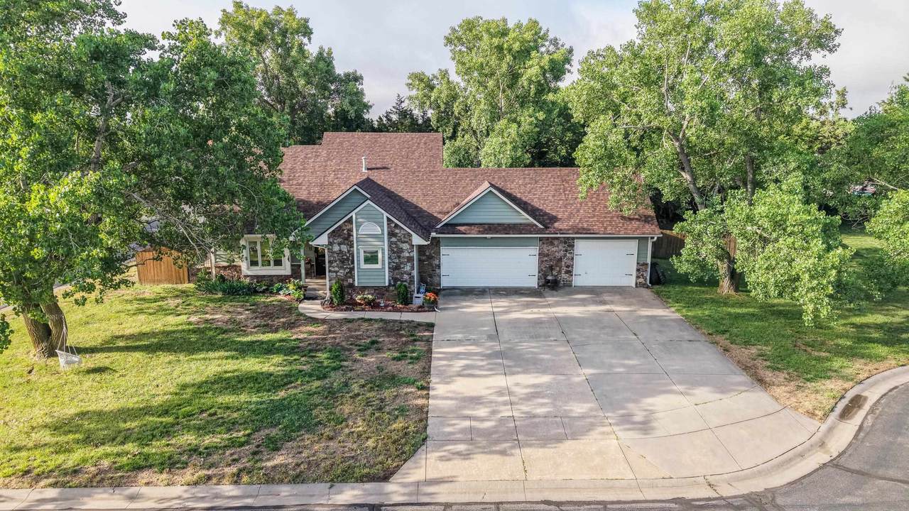 11 Hopper Ct - Photo 1
