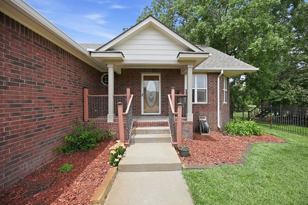 https://bt-photos.global.ssl.fastly.net/wichita/1280_boomver_1_674174-1.jpg