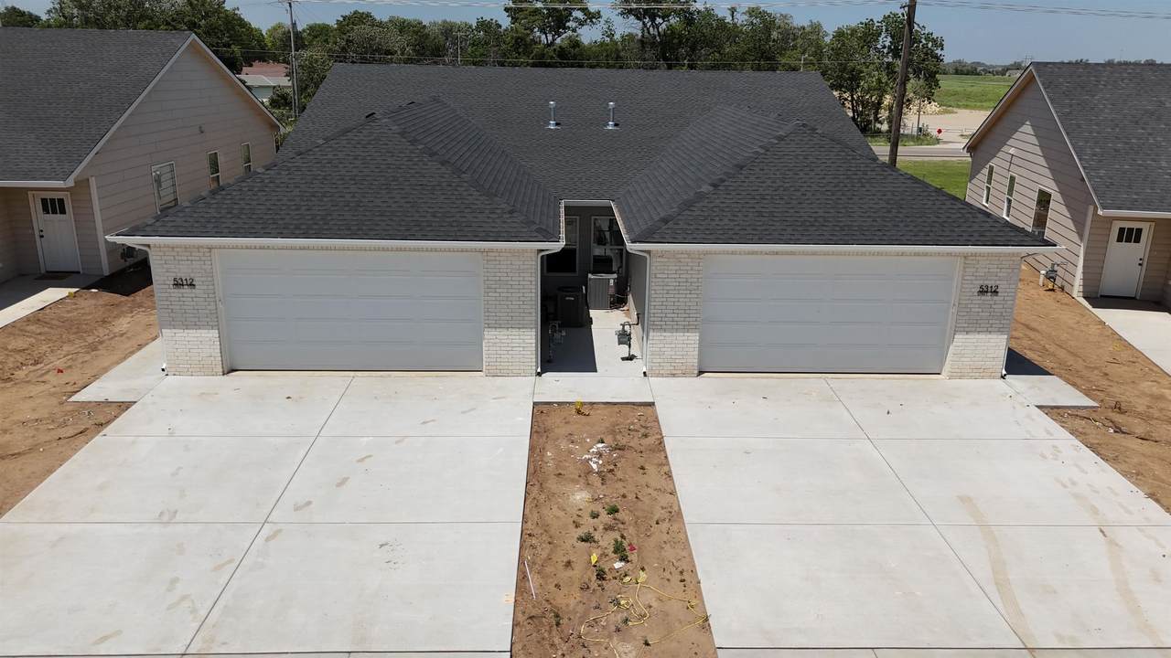 5312 Rolly St. - Photo 1
