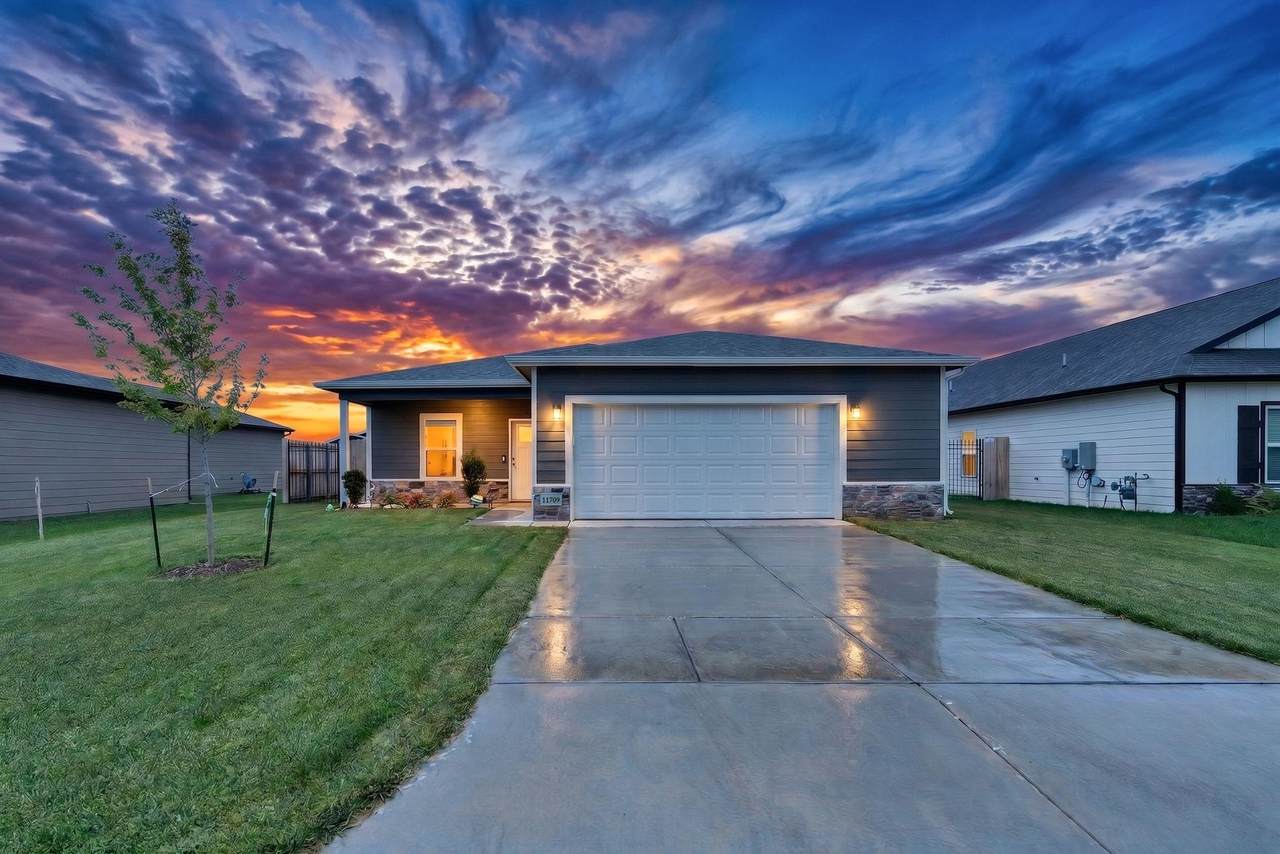 11709 Scarlett Ct - Photo 1