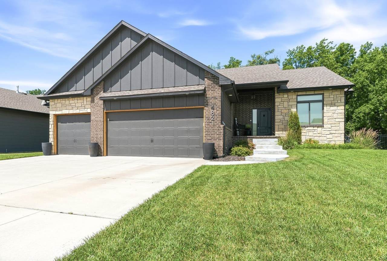 4821 Peregrine St - Photo 1