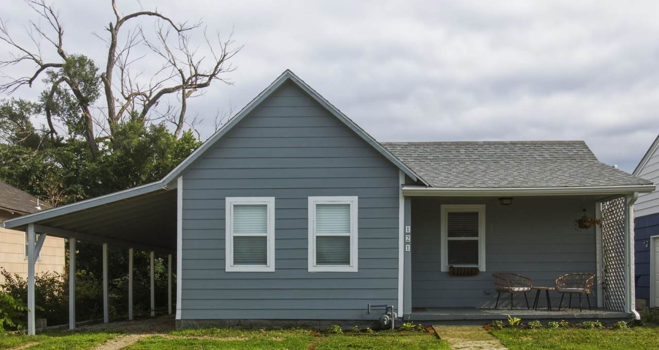 121 5th - Photo 1