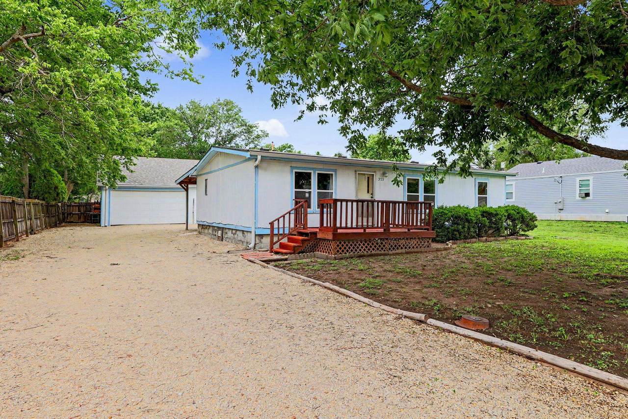 325 Wichita - Photo 1