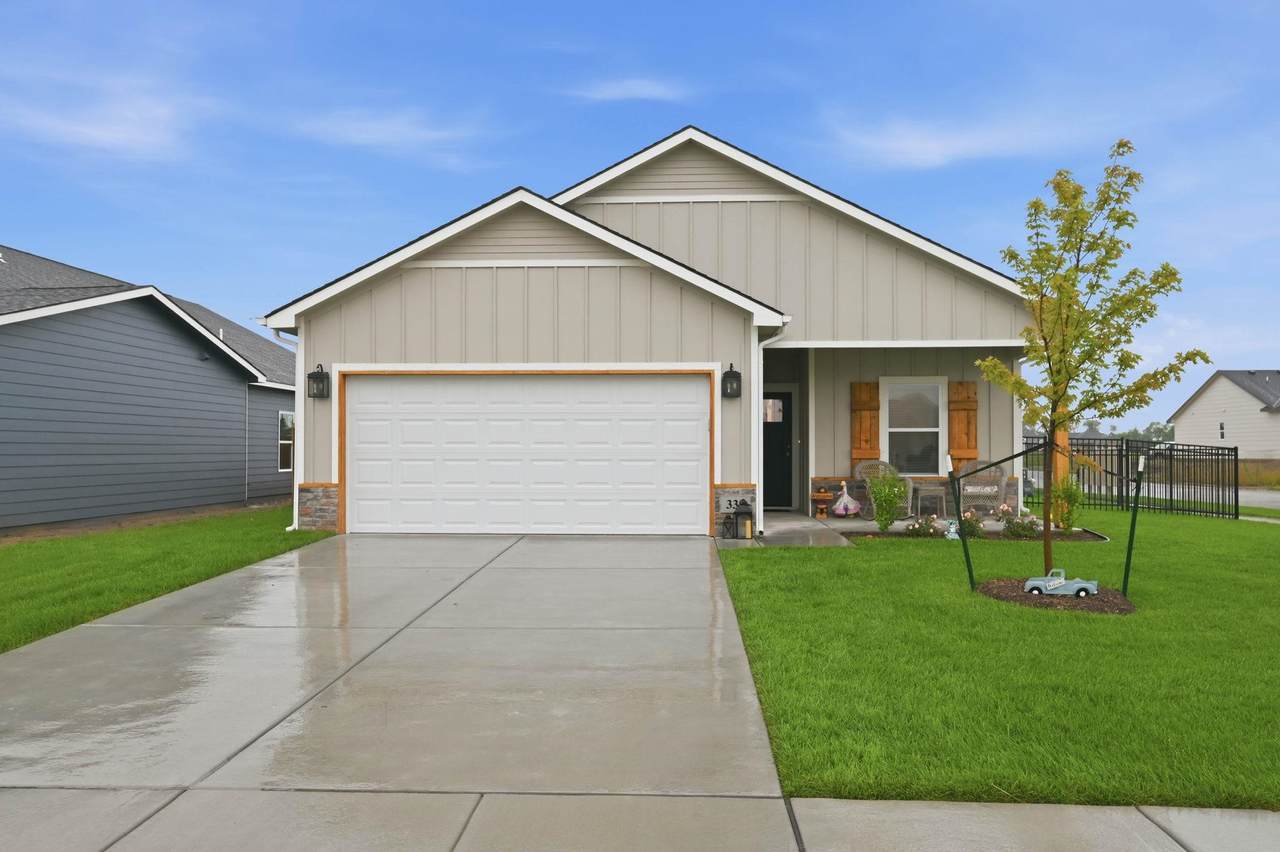337 Woodstone St - Photo 1