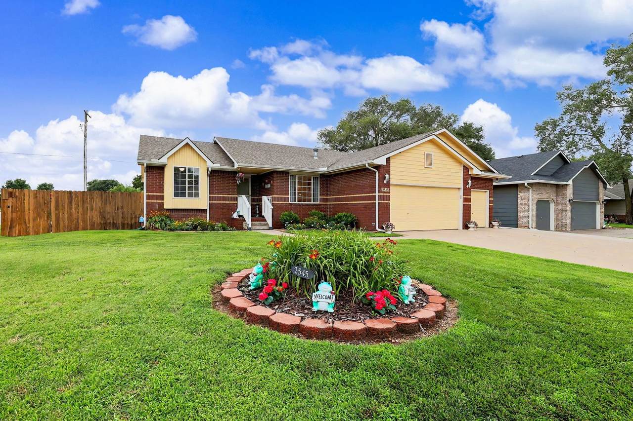 2545 Denene St - Photo 1
