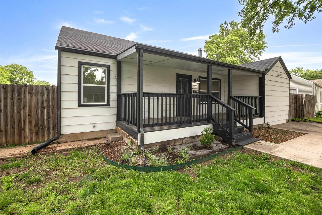 2739 Rose Marie Ct - Photo 1