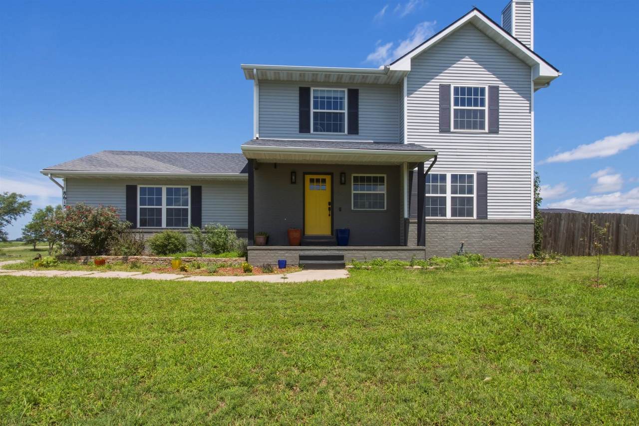 8615 Amber Ridge - Photo 1