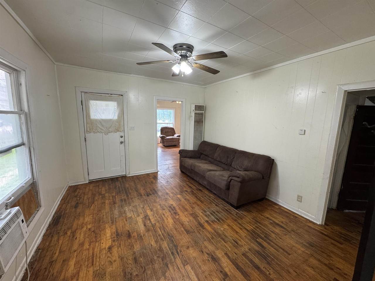https://bt-photos.global.ssl.fastly.net/wichita/1280_boomver_1_675547-1.jpg