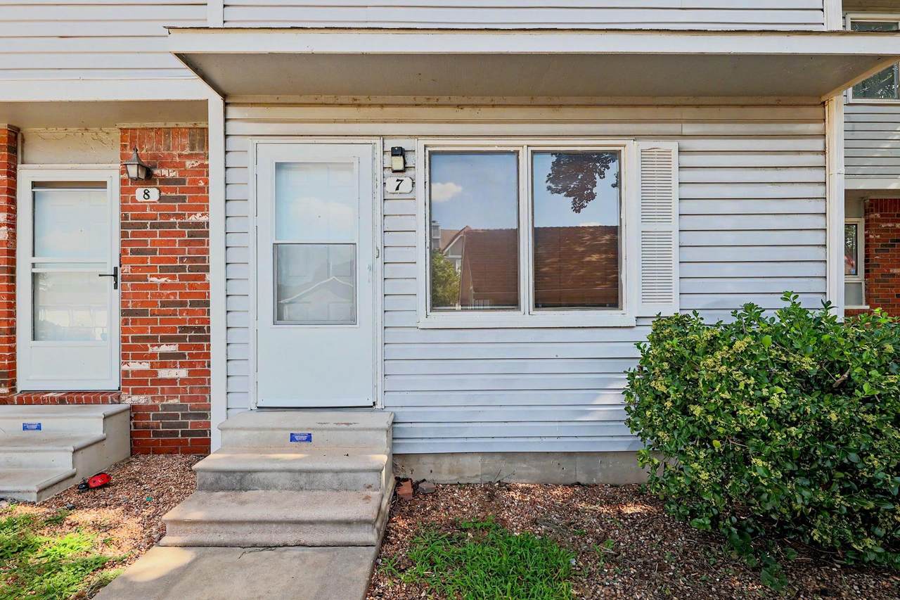 101 Rock Rd #7 - Photo 1