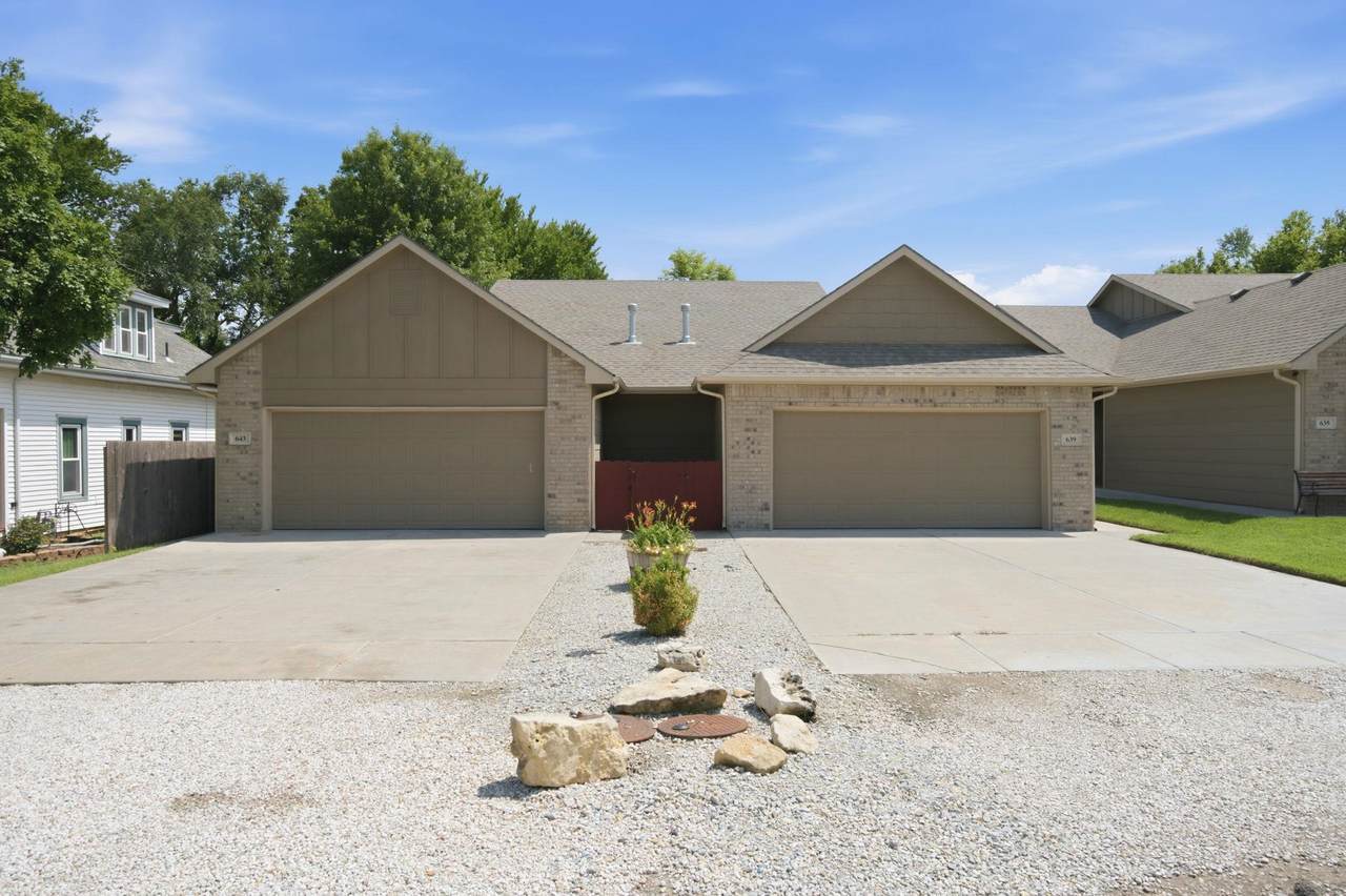 643 Mulvane St - Photo 1