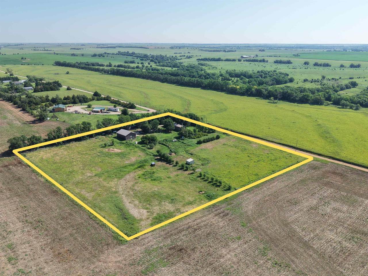 951 170th Road - Photo 1
