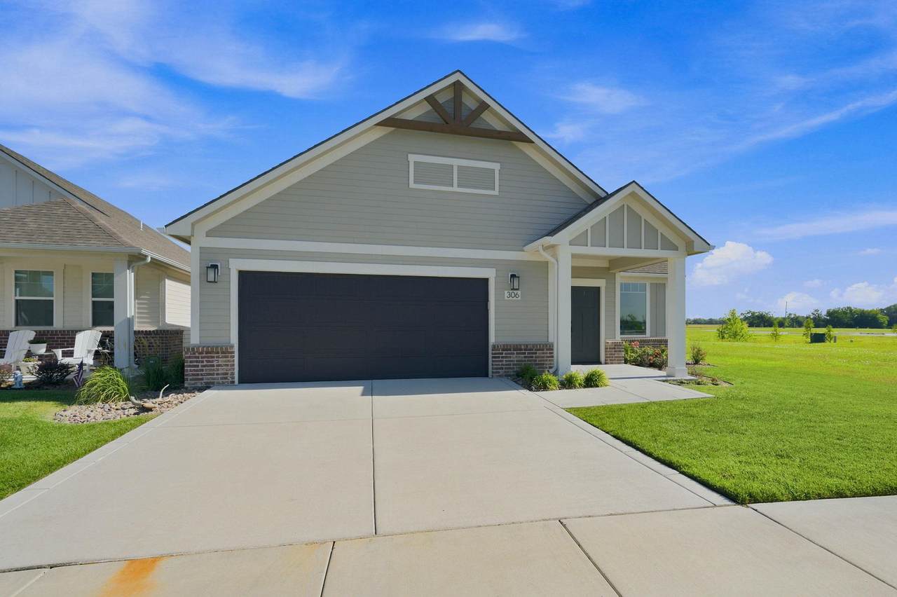 306 Boxthorn Dr - Photo 1